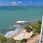 Costeira Flat Apto Particular Aparthotel 3*